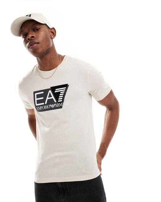 Armani - - t-shirt beige con logo grande sul petto di EA7 in White da Uomo