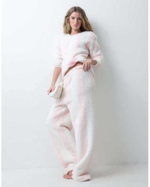 Loungeable White Cosy snuggle Lounge Set