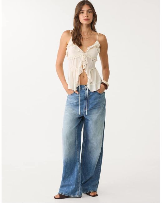 Stradivarius Top Met Ruches En Dunne Bandjes in het Blue