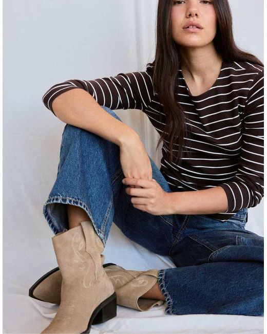 Stradivarius Natural Leather Cowboy Heeled Ankle Boots