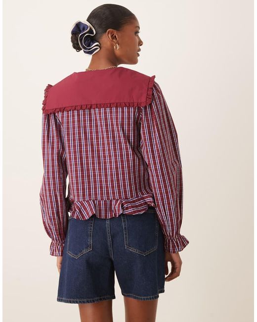 Blusa Burdeos A Cuadros Azul Marino Con Solapas Extragrandes Y Lazada Delantera De -Rojo Glamorous de color Red