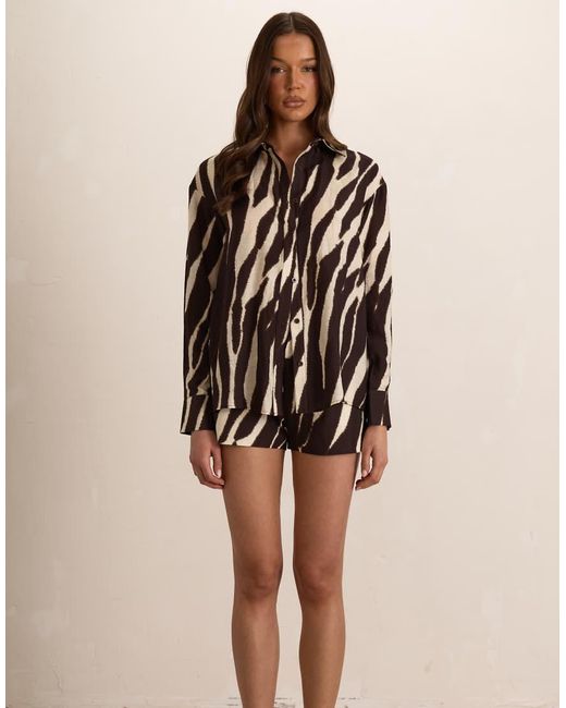 Missy Empire Brown Woven Zebra Oversized Shirt Cuffed