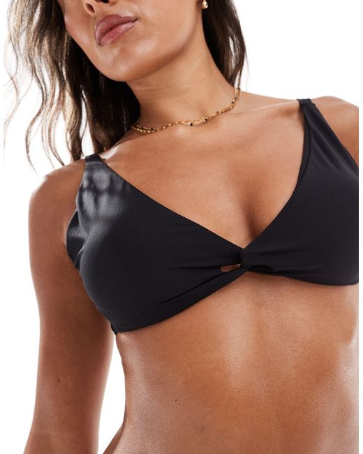 Top bikini allacciato sul davanti di Vero Moda in Black