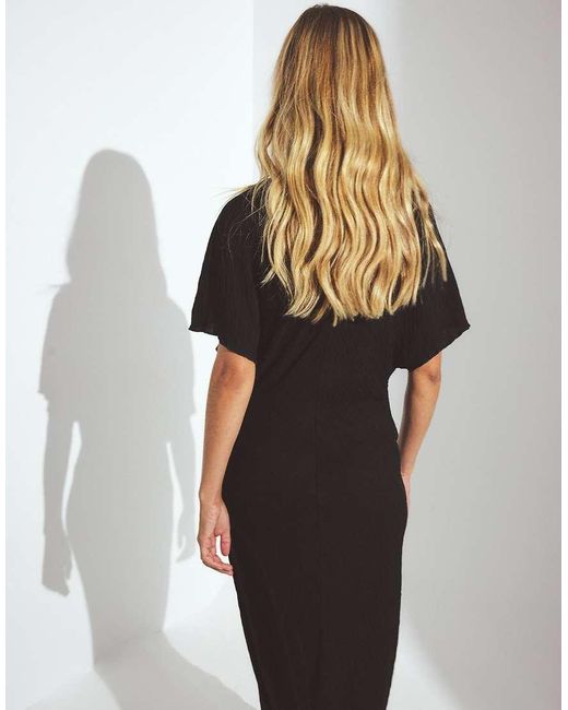 NA-KD Gray Crinkle Short Sleeve Maxi Dress
