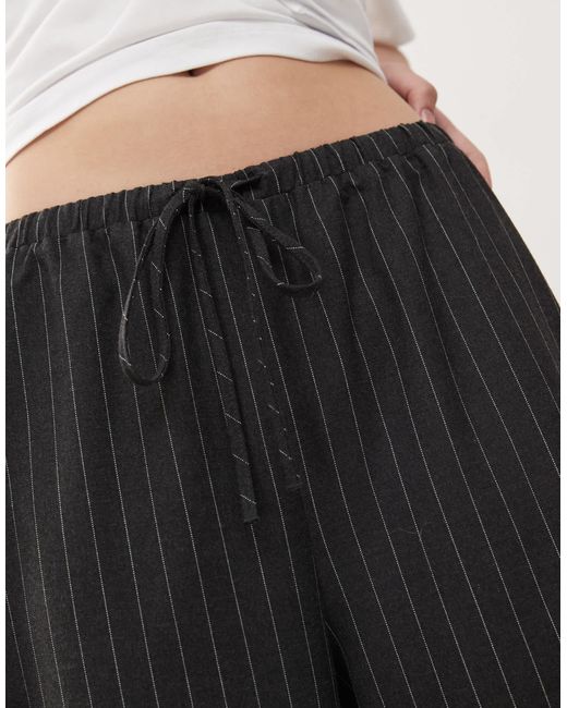 Pantalon large ajusté - gris à fines rayures ASOS en coloris Red