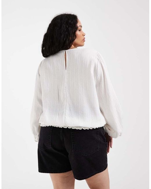 ONLY White Ruffles Details Blouse