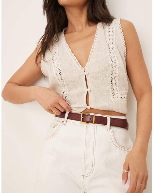 Cintura Per Vita E Fianchi Bordeaux Con Fibbia Squadrata di ASOS in Natural