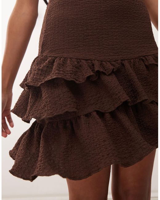 Robe courte texturée à encolure carrée Collusion en coloris Natural