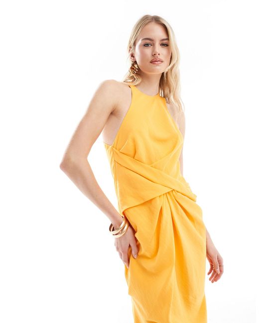 Asos design tall - robe longue texturée à dos nageur et taille torsadée ASOS en coloris Metallic