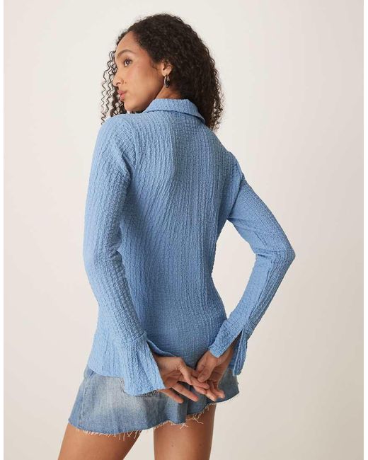 Camisa Azul Kentucky De Manga Larga Con Botones De Tejido Texturizado De Vila de color Blue