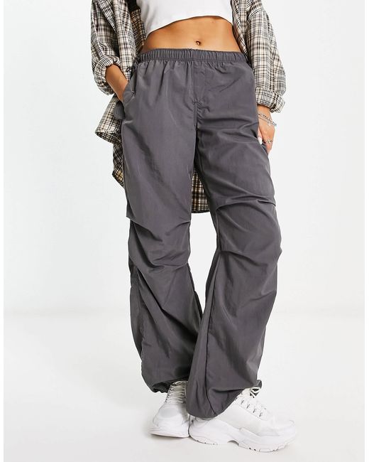 Bershka Nylon Parachute Pants in Gray | Lyst