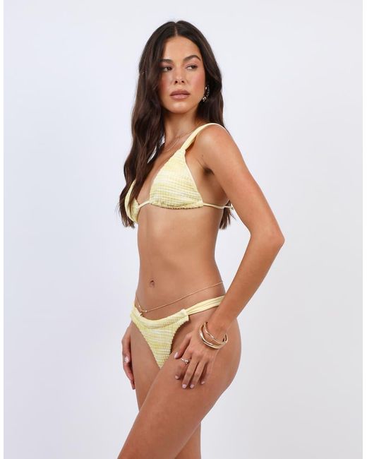 SIMMI Yellow Textured Bikini Top With Contrast Strap