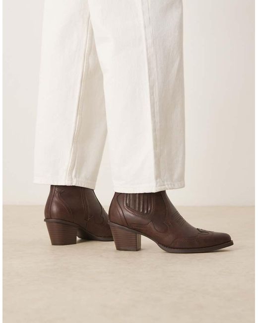 ASOS Natural Western Chelsea Boots for men