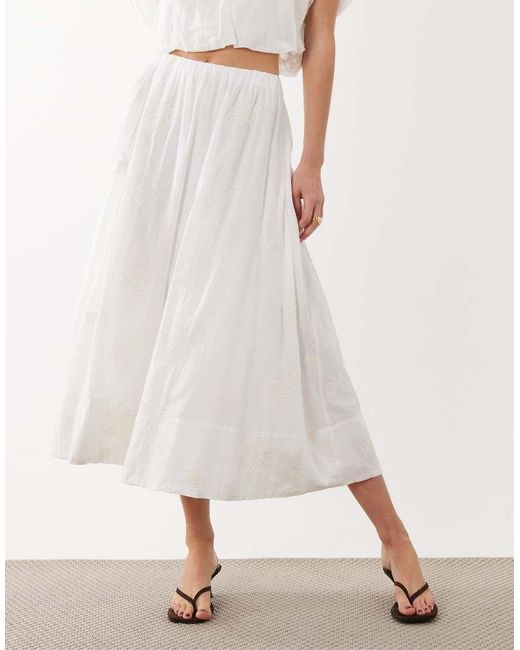 Mango Geborduurde Maxi Rok in het White