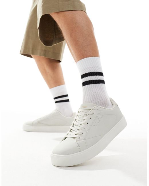 Sneakers stringate grigie di Bershka in White da Uomo