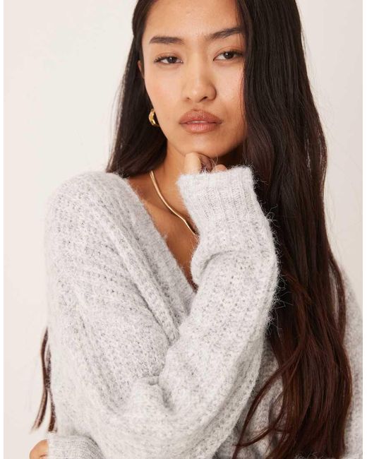Vila Natural Fluffy Knitted V Neck Oversized Jumper