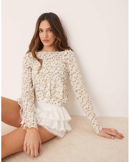 ASOS Top Met Lange Mouwen En Cami Overlay in het Natural