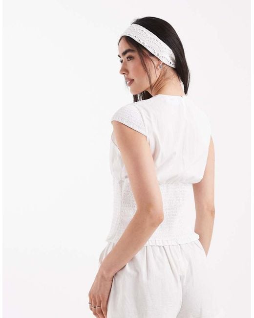 Daisy Street White Boho V Neck Short Sleeve Shirred Top