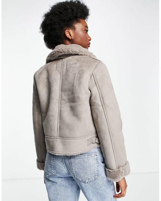Stradivarius Synthetic Faux Suede Short 