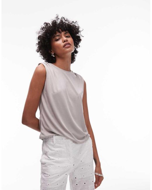 Mango Zacht Gerimpeld T-Shirt Met Schouderdetails in het Brown