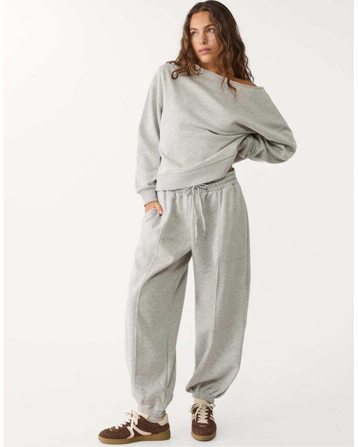 Stradivarius Natural Balloon Plush joggers