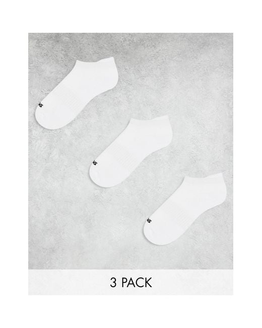 ASOS 4505 White Icon 3 Pack Anti Bacterial Trainer Sport Socks