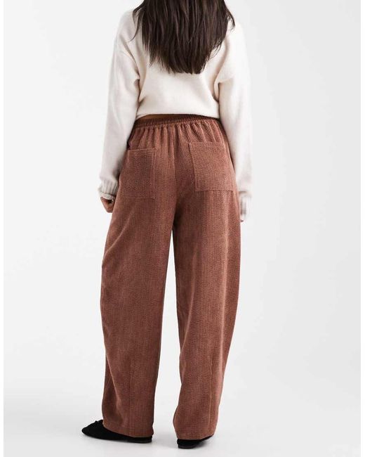 ASOS Broek Van Corduroy Met Wijde Ronde Pijpen En Elastische Taille in het Brown