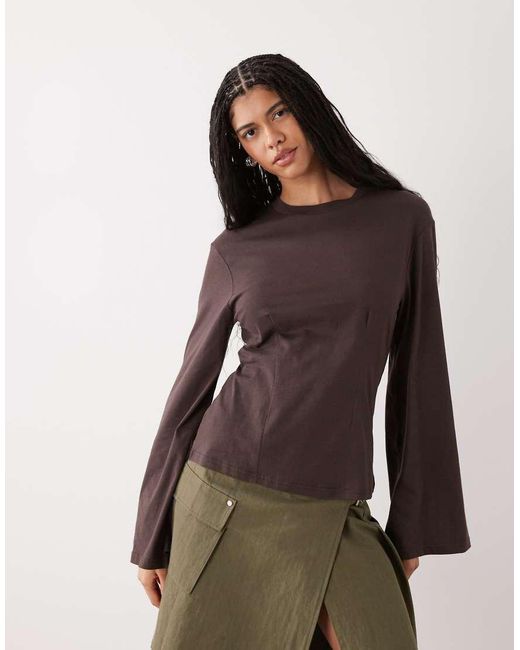 Monki Brown Cinched Waist Long Sleeve Structured Jersey Top