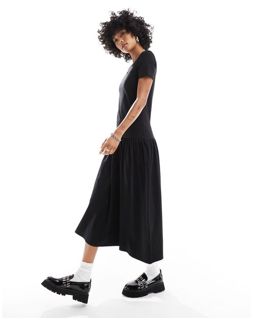 Monki Black Short Sleeve Open Neck Midi Soft Jersey Sun Dress With Pleated Bottom