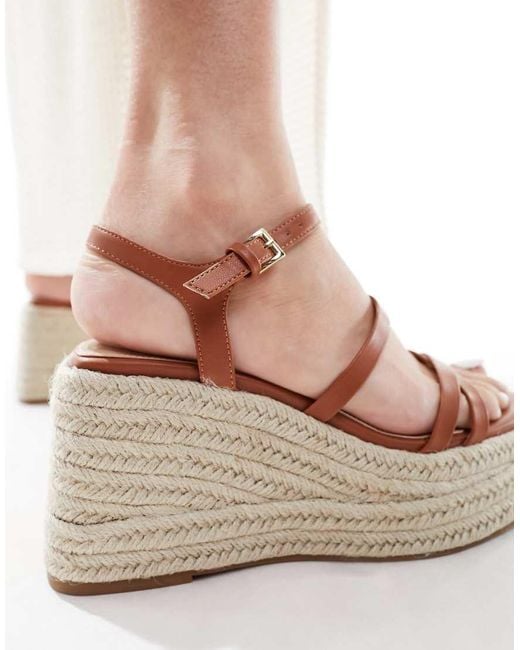 schuh Exclusive Vienna Strappy Espadrille Wedges in White | Lyst UK