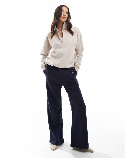 Sudadera Beis Básica Con Cremallera Corta De Tejido Afelpado De Cotton On-Neutro Cotton On de color White