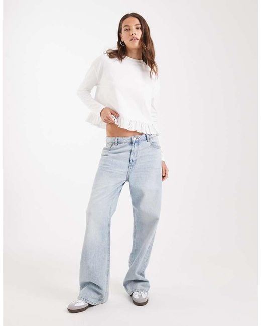 Maglietta A Maniche Lunghe Bianca Con Volant Sull'Orlo di Miss Selfridge in White