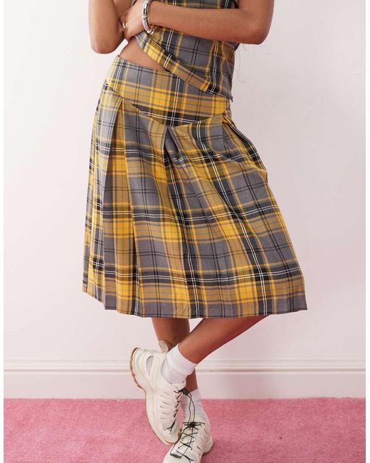 Gonna Sartoriale Stile Kilt Gialla A Quadri di Collusion in Pink