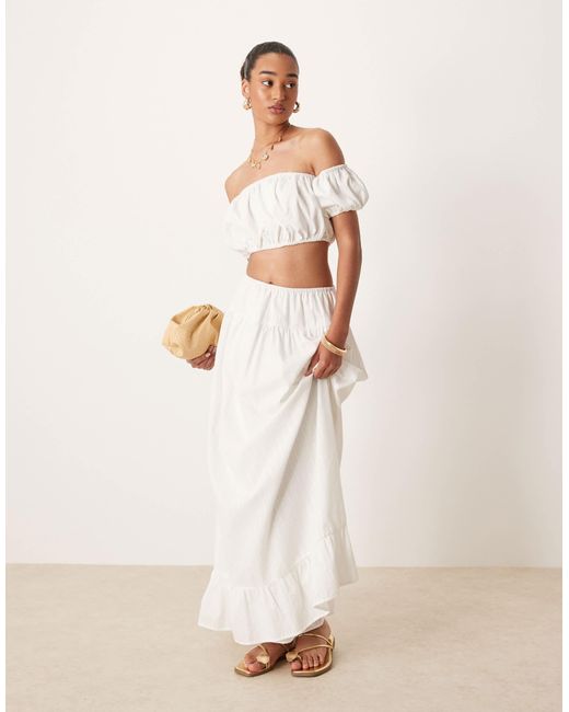 Kaiia Natural – exklusives, gerafftes, bauschiges cropped top aus er baumwolle mit carmen-ausschnitt, kombiteil