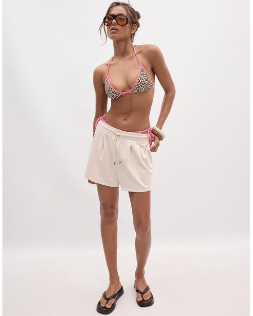Stradivarius Natural Soft-touch Shorts With Darts