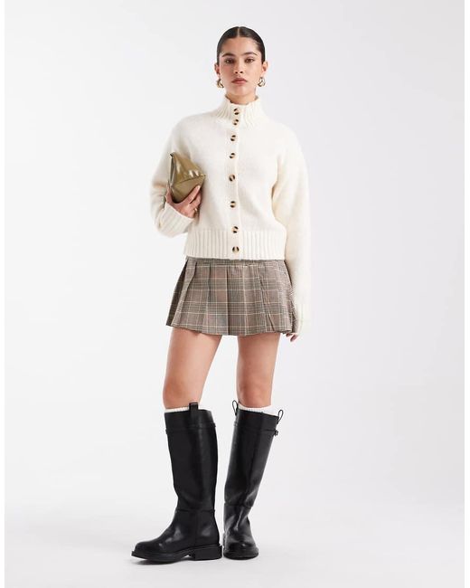 Cárdigan Con Cuello Alzado, Botones Y Ribetes Acanalados De Mezcla De Lana De -Blanco 4th & Reckless de color White