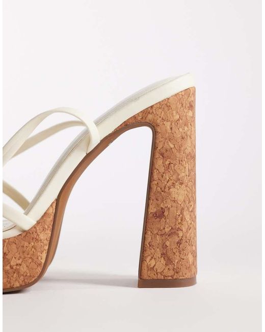 Nancy di ASOS in White