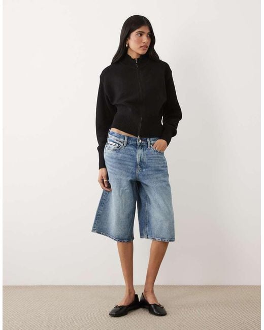 Cotton On Lotus in het Black