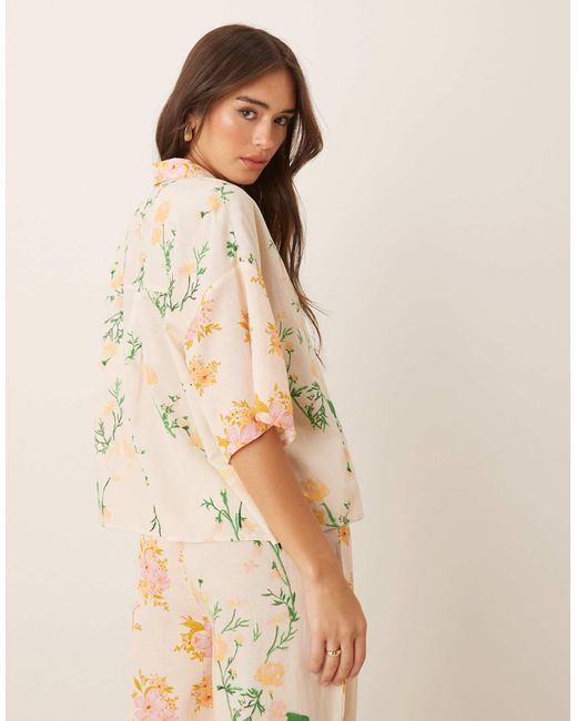 Abi - top ASOS en coloris Natural