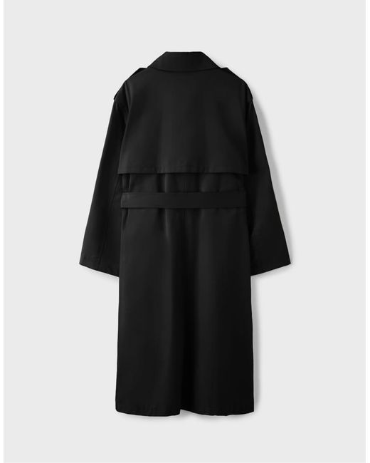 Stradivarius Lange Basic Trenchcoat in het Black
