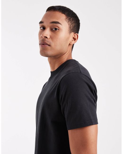 Threadbare Black Regular Fit T-shirt for men