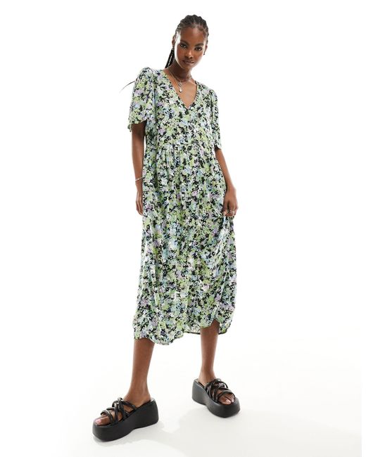 Exclusivité asos - - robe boutonnée mi-longue à imprimé fleuri Monki en coloris Green
