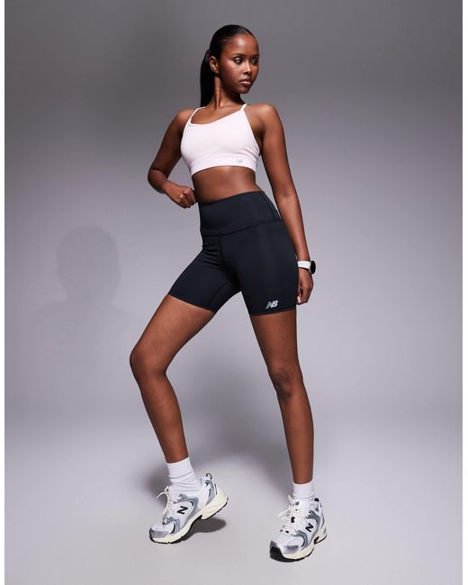 Harmony - short à taille haute New Balance en coloris Blue