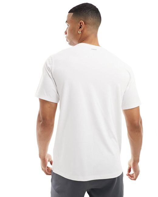 Icon - confezione da 2 t-shirt da allenamento quick dry nera e bianca di ASOS 4505 in Black da Uomo