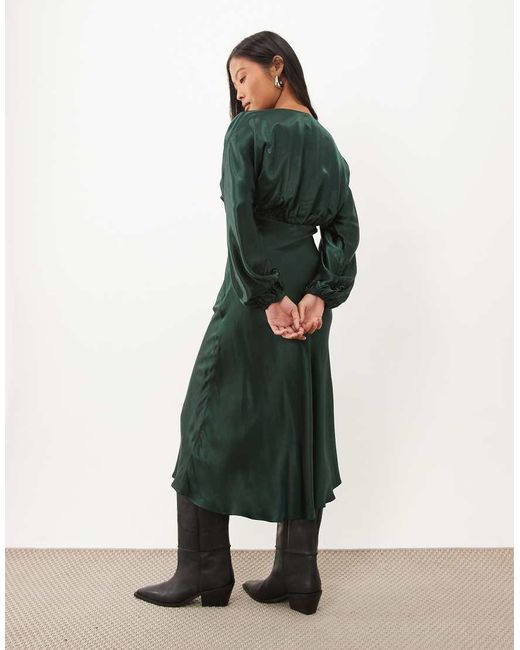 Nobody's Child Petite Green Allura Satin Balloon Sleeve Plunge Neck Maxi Dress