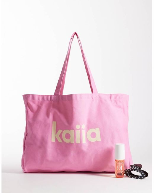 Studio Kaiia de color Pink