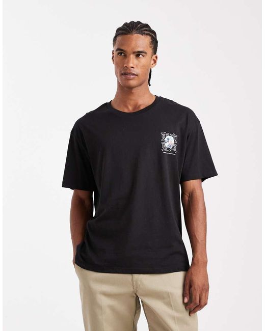 Camiseta Negra Extragrande Con Estampado Trasero Japonés De JJ Rebel de hombre de color Black