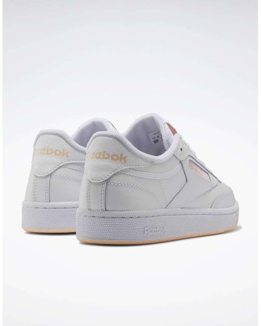 Club C 85 di Reebok in White