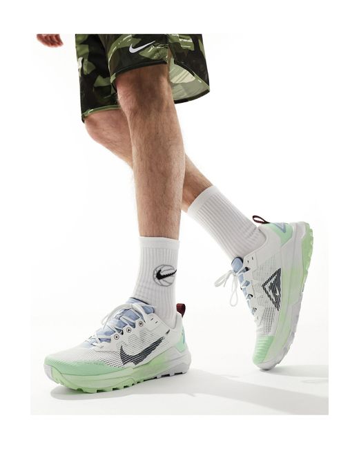Nike White Wildhorse 8 Sneakers for men