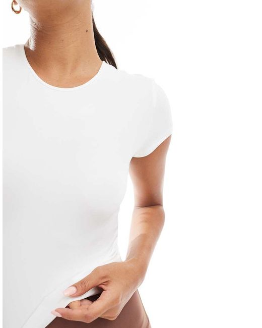agon® White Classic T-Shirt